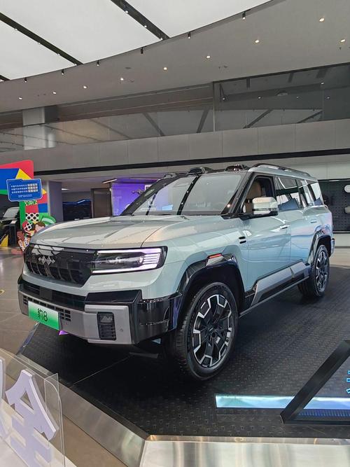东莞南城区特富海企业管理咨询比亚迪方程豹硬派越野的爆款，英菲尼迪35周年与你共成长